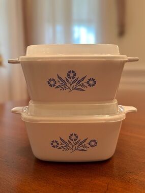 Set of Two Vintage CorningWare Blue Cornflower Petite Pan & Lid P-43-B 22oz